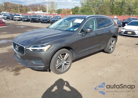 2020 Volvo Xc60 T6 Momentum z USA, uszkodzony, nr VIN YV4A22RK7L1517631